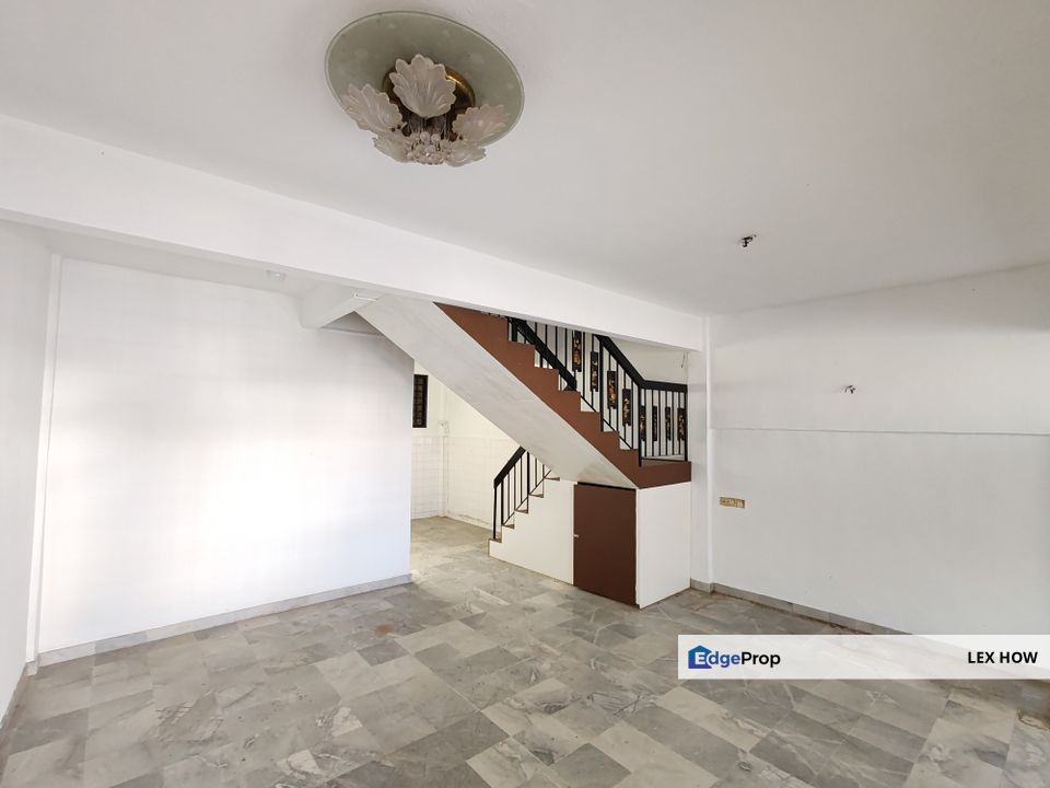 Selayang Taman Bukit Idaman 2.5 Storey Terrace House For Sale, Selangor, Selayang