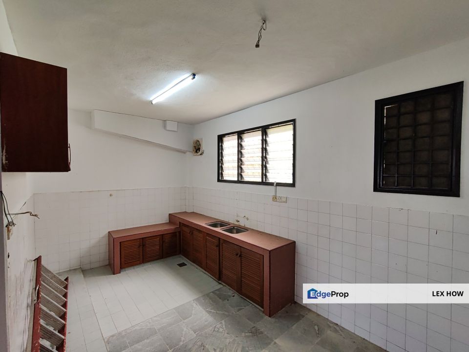 Selayang Taman Bukit Idaman 2.5 Storey Terrace House For Sale, Selangor, Selayang