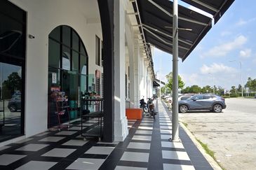 Ivoris @ Eco Majestic