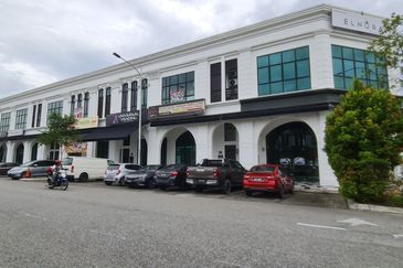 Ivoris @ Eco Majestic