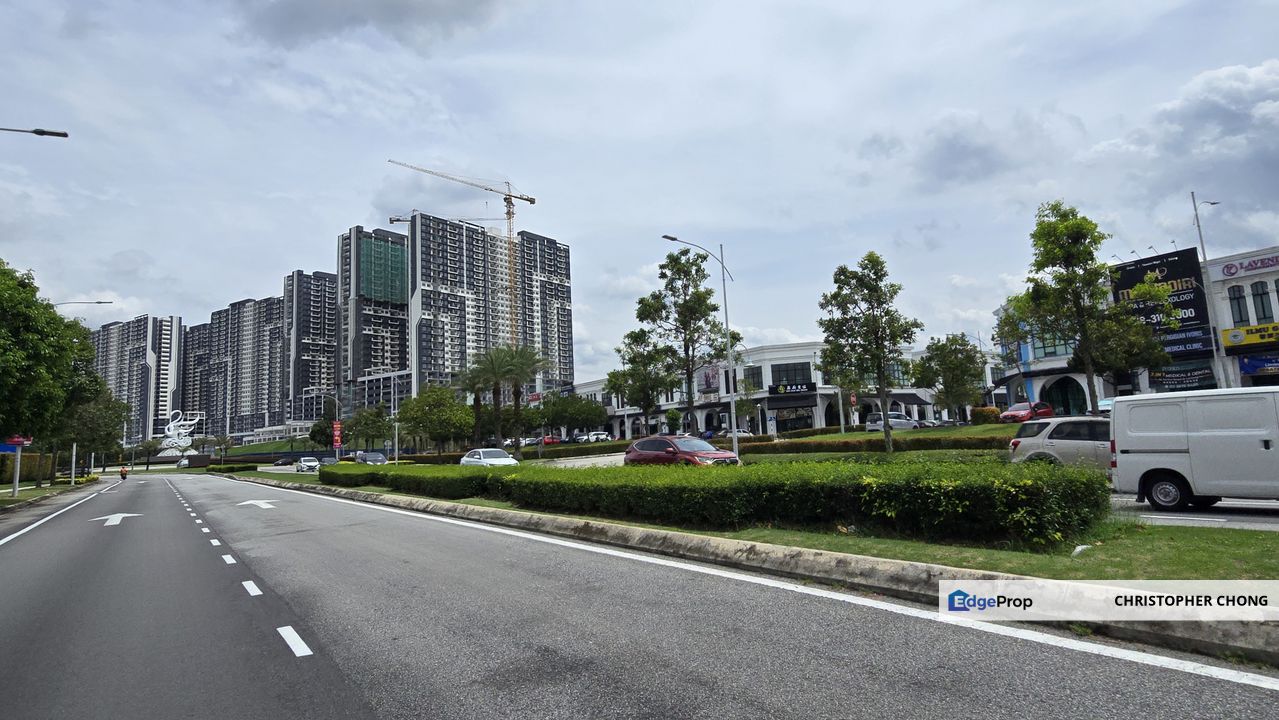 Eco Majestic, First floor Intermediate shop-office, Limited, Selangor, Beranang