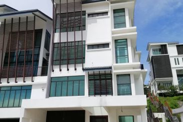 Kingsley Hills @ Putra Heights