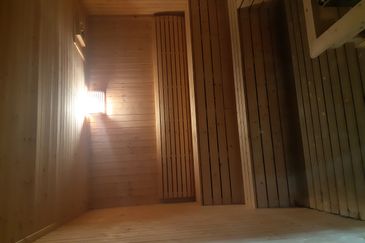 The Caspian @ Meridin Bayvue