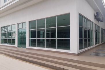 The Caspian @ Meridin Bayvue