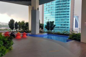 TRiGON Luxury Residences