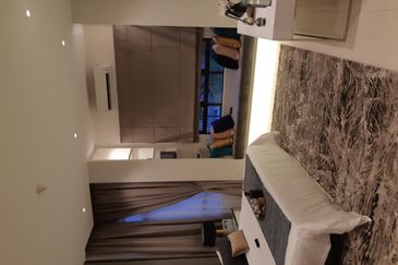 3 storey 30x75 builtup 3600 nlot last unit free