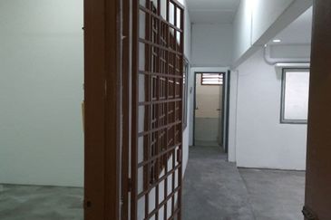 Taman Kinrara Seksyen 1