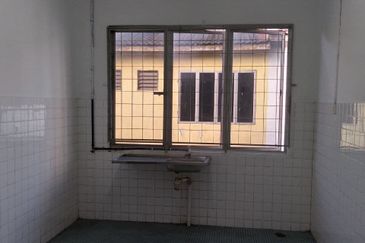 Taman Kinrara Seksyen 1