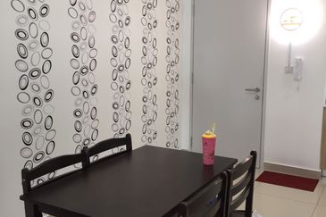 The Caspian @ Meridin Bayvue