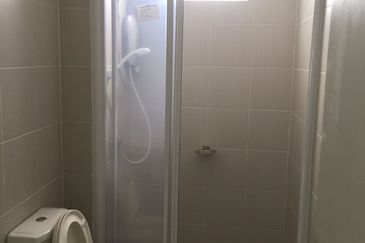 The Caspian @ Meridin Bayvue