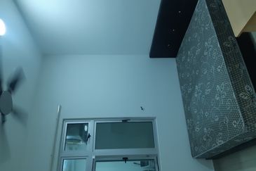 The Caspian @ Meridin Bayvue