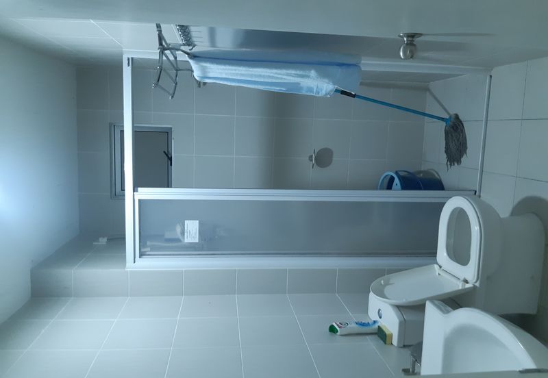 The Caspian @ Meridin Bayvue