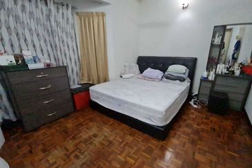 Jalan Bandar Puchong Utama 