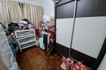 Jalan Bandar Puchong Utama 