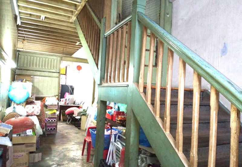 Jalan Tengkat Tong Shin