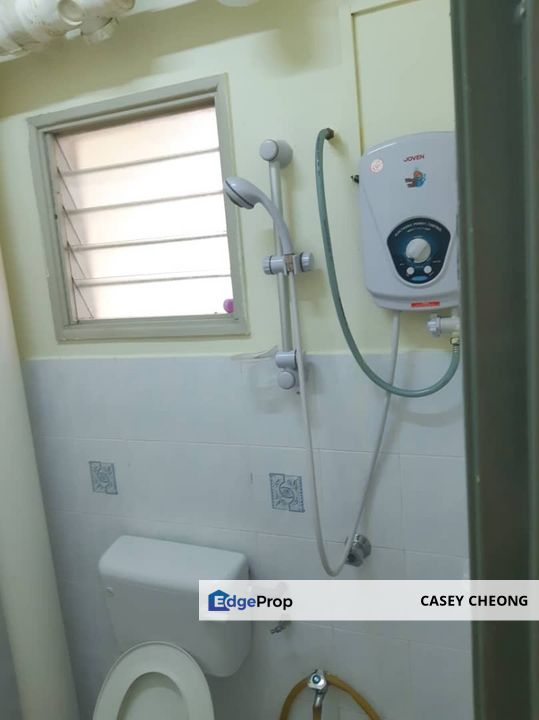 Semarak Apartment partly furnished in wawasan puchong, Selangor, Puchong