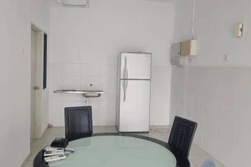 Zefer Hill Residence