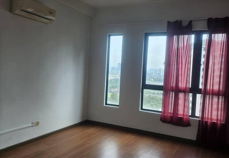 Zefer Hill Residence