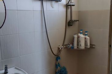 Mesra Villa Apartment