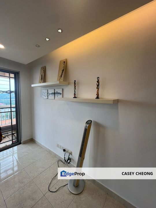 💰 RM360K Only! Renovated Koi Tropika Condo with 2 Car Parks – Must View!, Selangor, Bandar Puteri Puchong