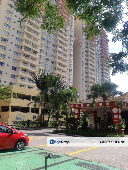 🔥 Corner Unit! Koi Tropika 4R2B2CP RM400K – Below Market Urgent Sale!, Selangor, Bandar Puteri Puchong