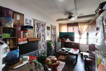 Kompleks Pulau Mutiara Flats