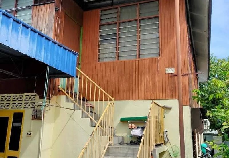 Double Storey Bungalow Semi Permanent, Tingkat Gelugor 5, Gelugor Penang 