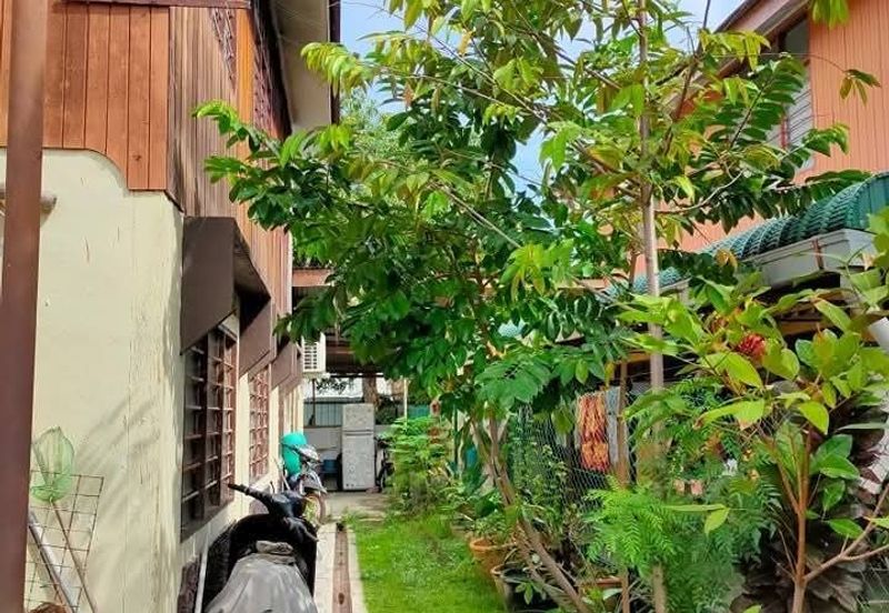 Double Storey Bungalow Semi Permanent, Tingkat Gelugor 5, Gelugor Penang 