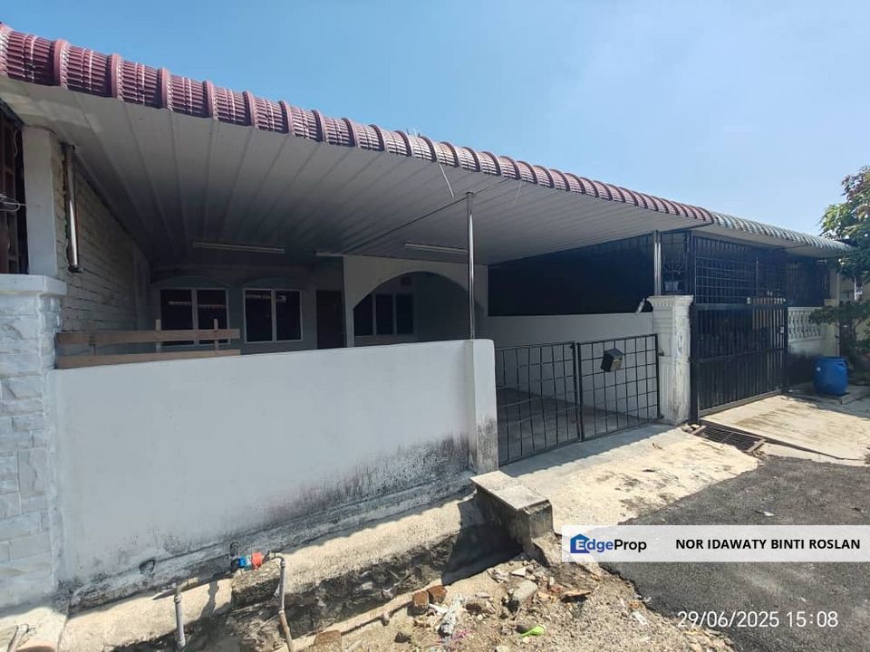 Teres Setingkat Taman Guar Perahu, Kubang Semang , Penang, Kubang Semang