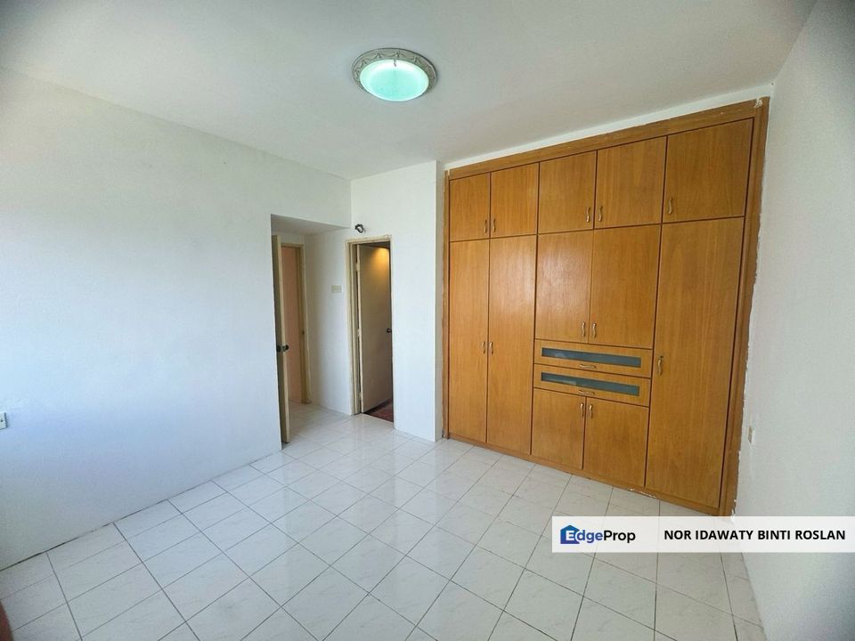 Below Market Value RM150k, Villa Emas Condominium, Sungai Nibong, Penang, Sungai Nibong