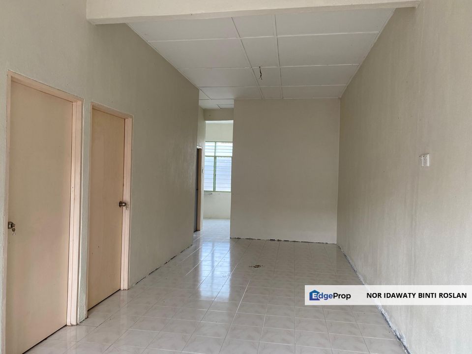 Teres Setingkat, Taman Widuri, Jawi, Penang, Sungai Jawi