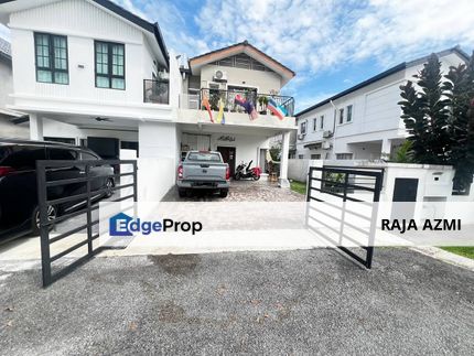 FACING OPEN Semi D Cluster Taman Desiran Bayu Puchong, Selangor, Puchong