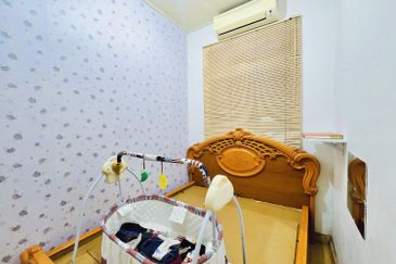 Persiaran Puncak Alam 1 