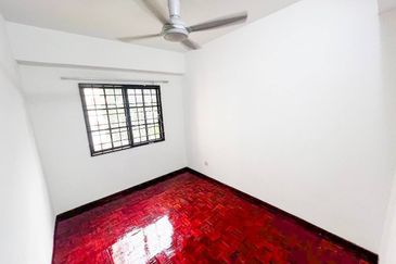 Bayu Tasik Condominium