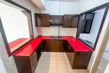 Bayu Tasik Condominium