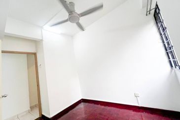 Bayu Tasik Condominium