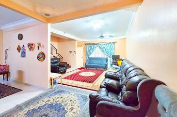 Seksyen 2 Bandar Bukit Mahkota