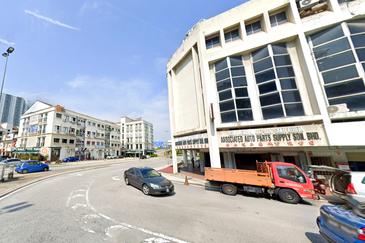 Bangunan Indah UPC @ Old Klang Road, 4.5sty Shop & Office FREEHOLD Facing Main Road For Sale