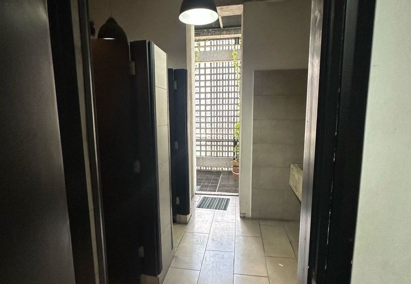 Petaling Jaya Trade Centre @ Damansara Perdana, Partly furnished Office For Rent RM 4psf neg