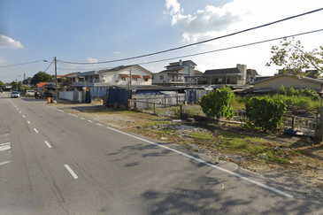 Seksyen 1 @ Petaling Jaya, Bungalow Land Facing Main Road For Sale (Commercial Zone) RM 1.18mil 