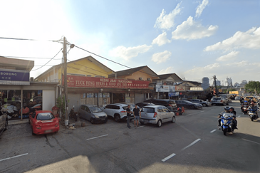 Seksyen 1 @ Petaling Jaya, Bungalow Land Facing Main Road For Sale (Commercial Zone) RM 1.18mil 