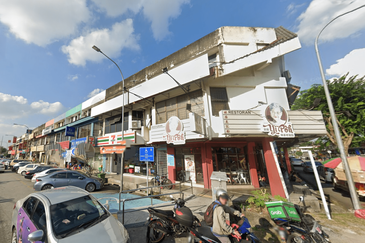 Seksyen 1 @ Petaling Jaya, Bungalow Land Facing Main Road For Sale (Commercial Zone) RM 1.18mil 