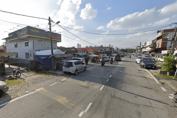 Seksyen 1 @ Petaling Jaya, Bungalow Land Facing Main Road For Sale (Commercial Zone) RM 1.18mil 