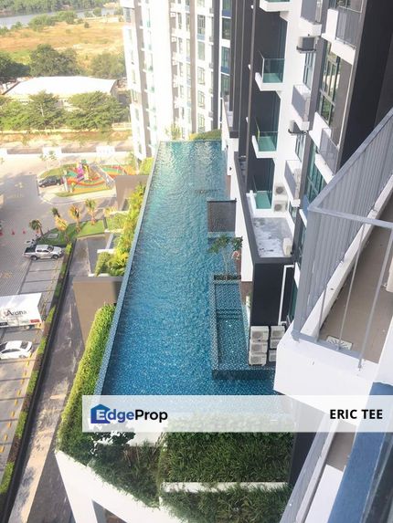 Crescent Bay Suites for rent with fully furnished, Johor, Johor Bahru