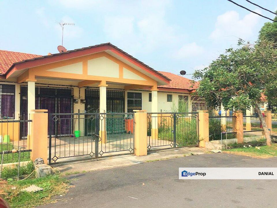 1 Storey Terrace Taman Politeknik Pd For Sale Rm180 000 By Danial Edgeprop My