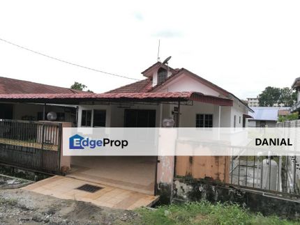 1 Storey Bungalow (Extended) Kampung Melayu Subang, Selangor, Subang