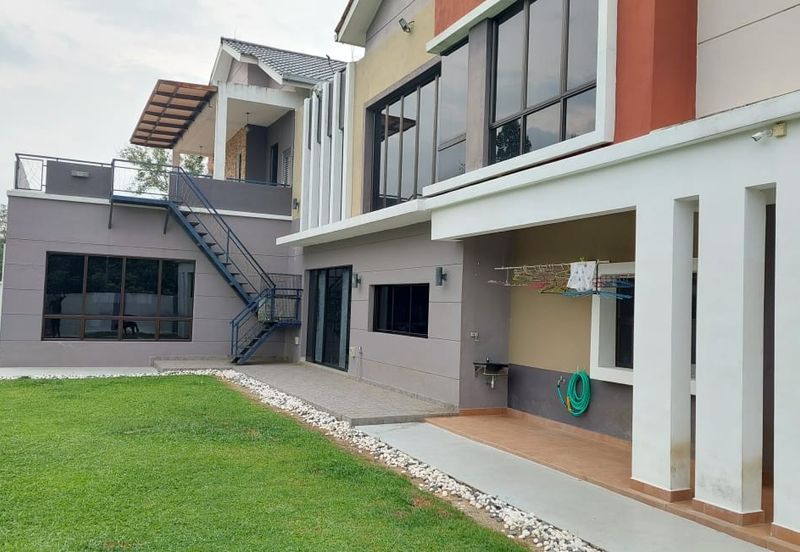 Nilai Springs Heights