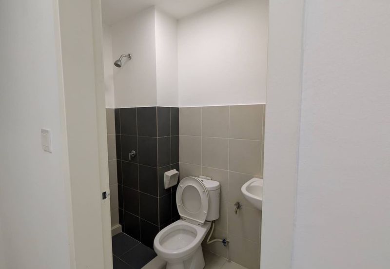 The Residence 1 @ Tiara South