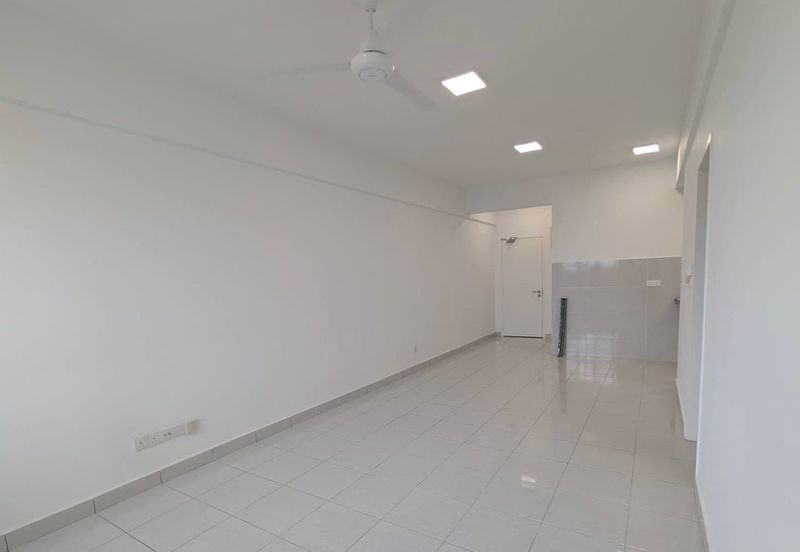 The Residence 1 @ Tiara South