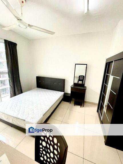 Female Only FF Master Room 8 mins walk to Ara LRT, Selangor, Ara Damansara